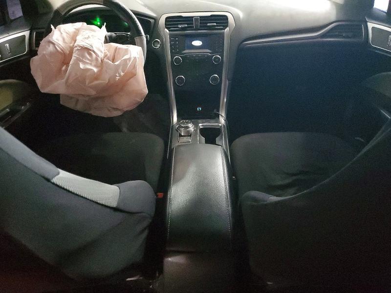 2020 Ford Fusion s