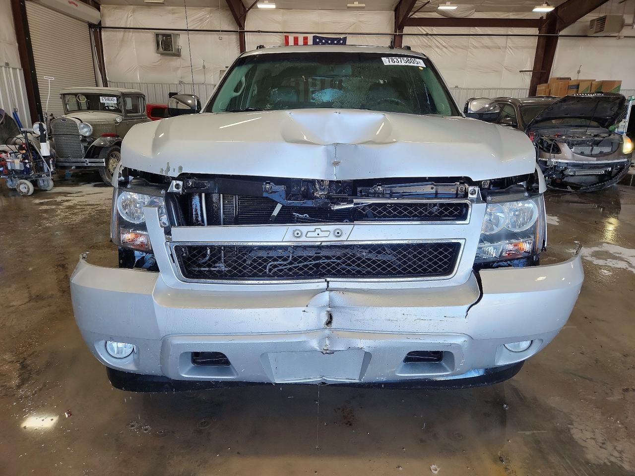 2013 Chevrolet Avalanche LS