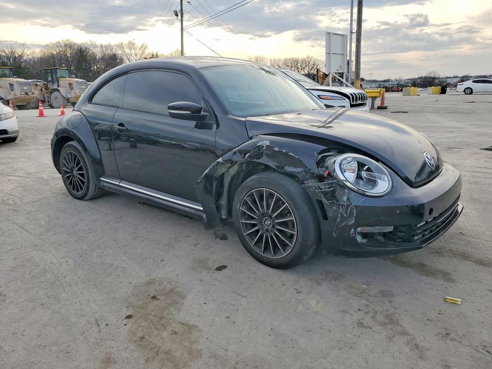 2013 Volkswagen Beetle