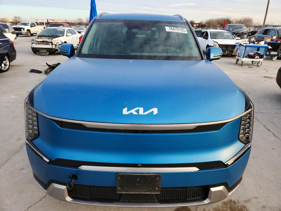 2024 KIA EV9 Land
