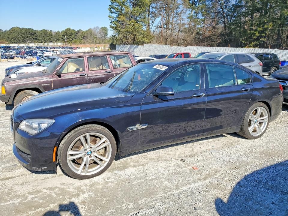 2015 BMW 750 i