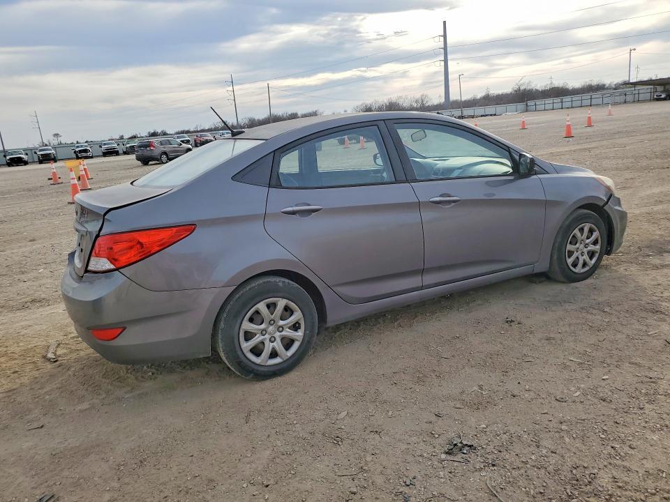 2014 Hyundai Accent gls