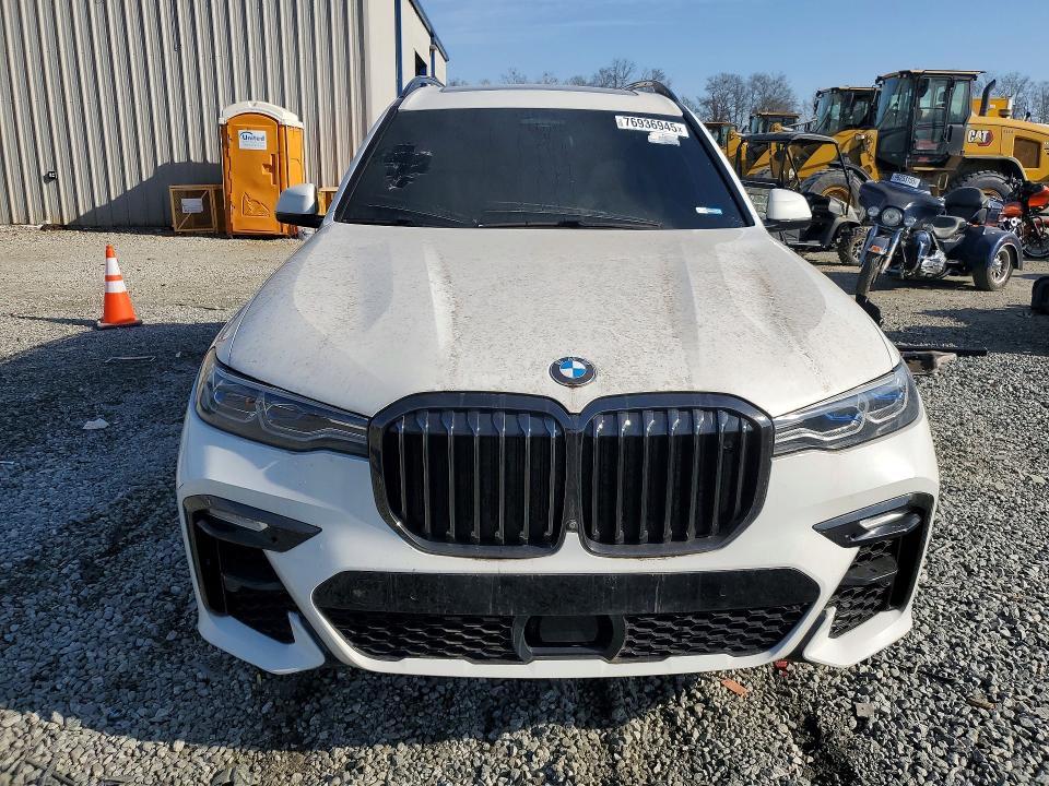 2020 BMW X7 M50i