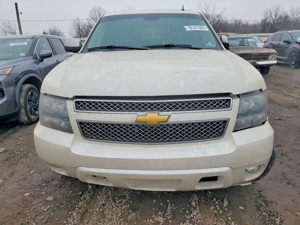 2013 Chevrolet Suburban K1500 ltz