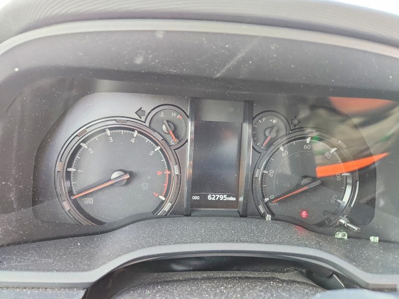 2023 Toyota 4runner se