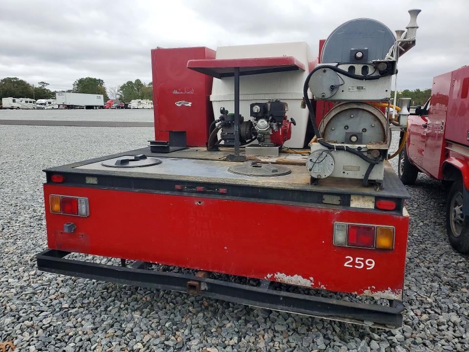 2016 Urwi 2016 Isuzu Npr-hd Sprayer Truck