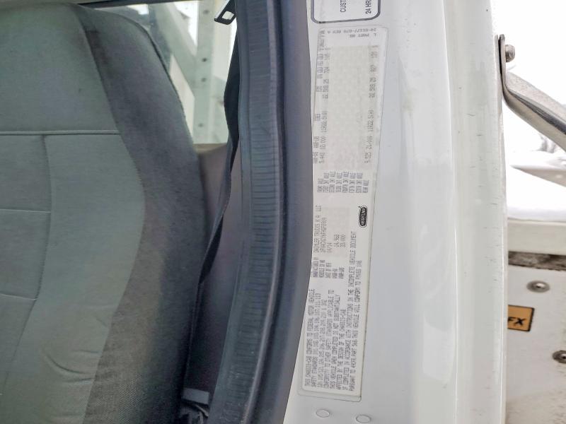 2015 Freigliner 2015 Freightliner Business Class M2 Cable Placer b
