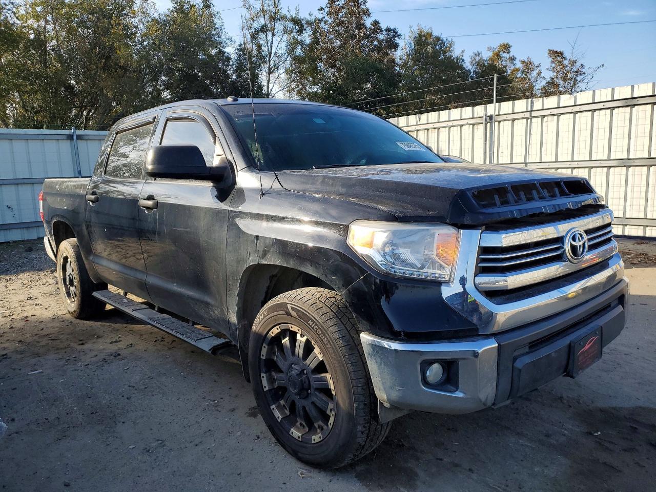 2017 Toyota Tundra Crewmax SR5