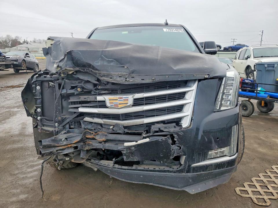2016 Cadillac Escalade Luxury