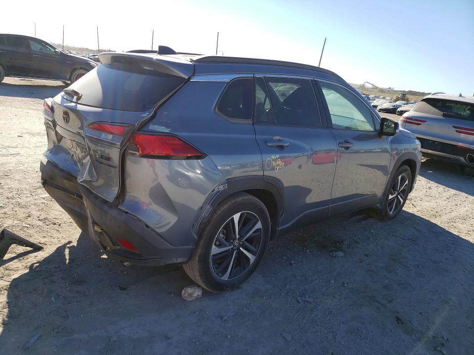 2025 Toyota Corolla Cross Hybrid xse