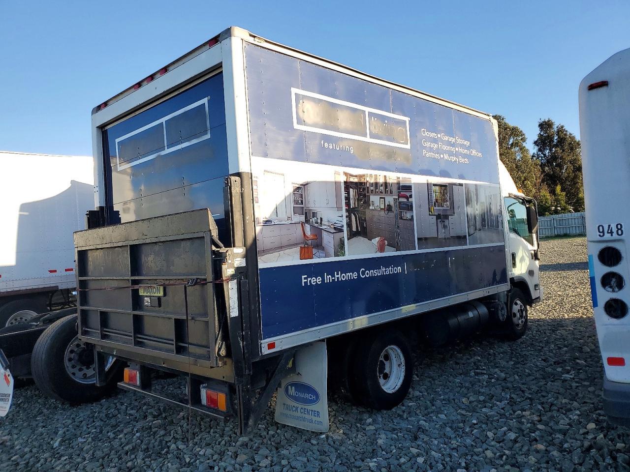 2007 Isuzu NPR BOX Truck
