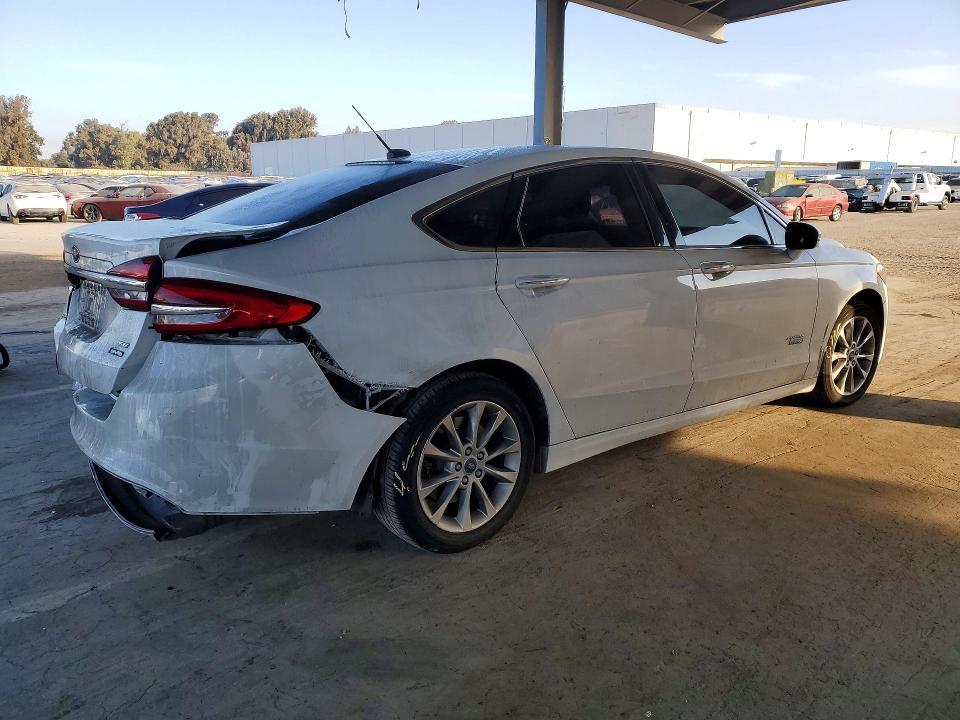 2017 Ford Fusion se Phev