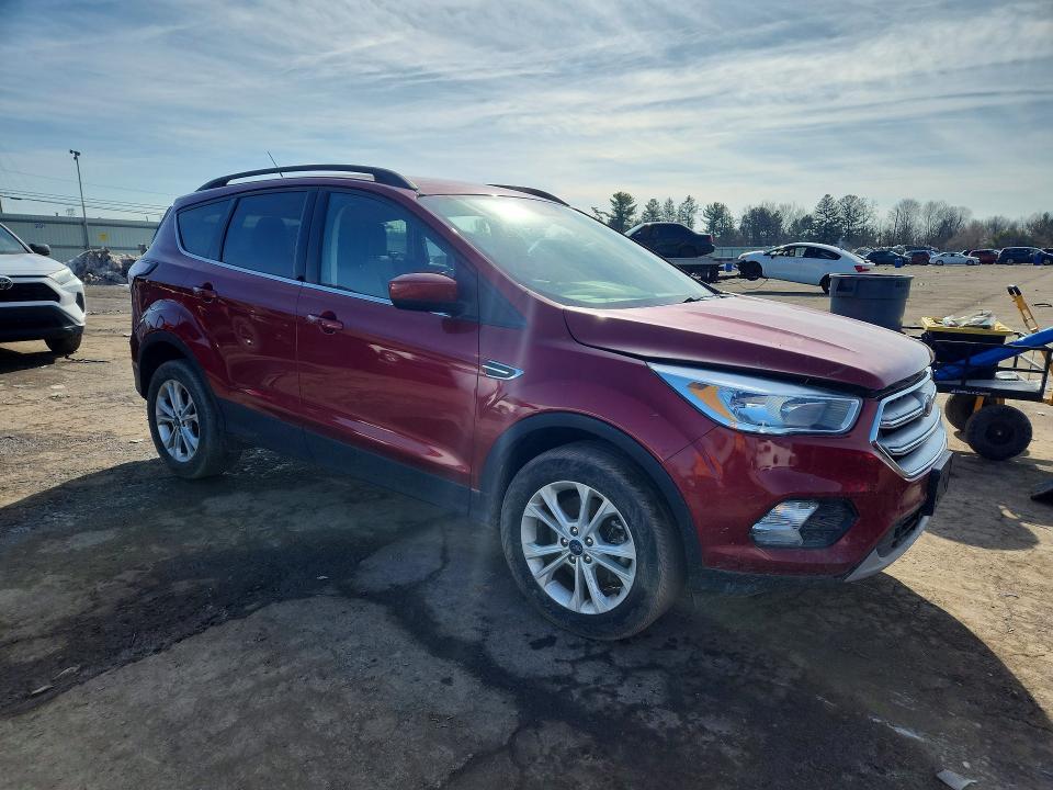 2018 Ford Escape se