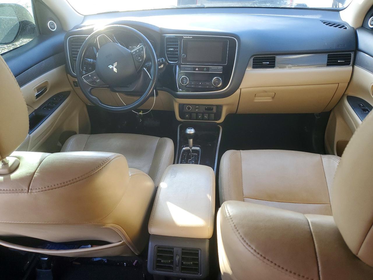 2019 Mitsubishi Outlander se