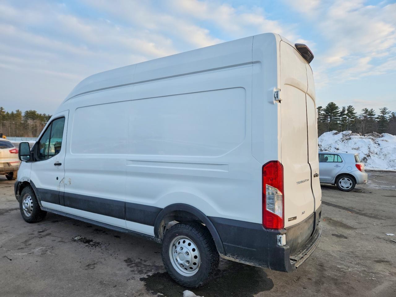 2022 Ford Transit T-250