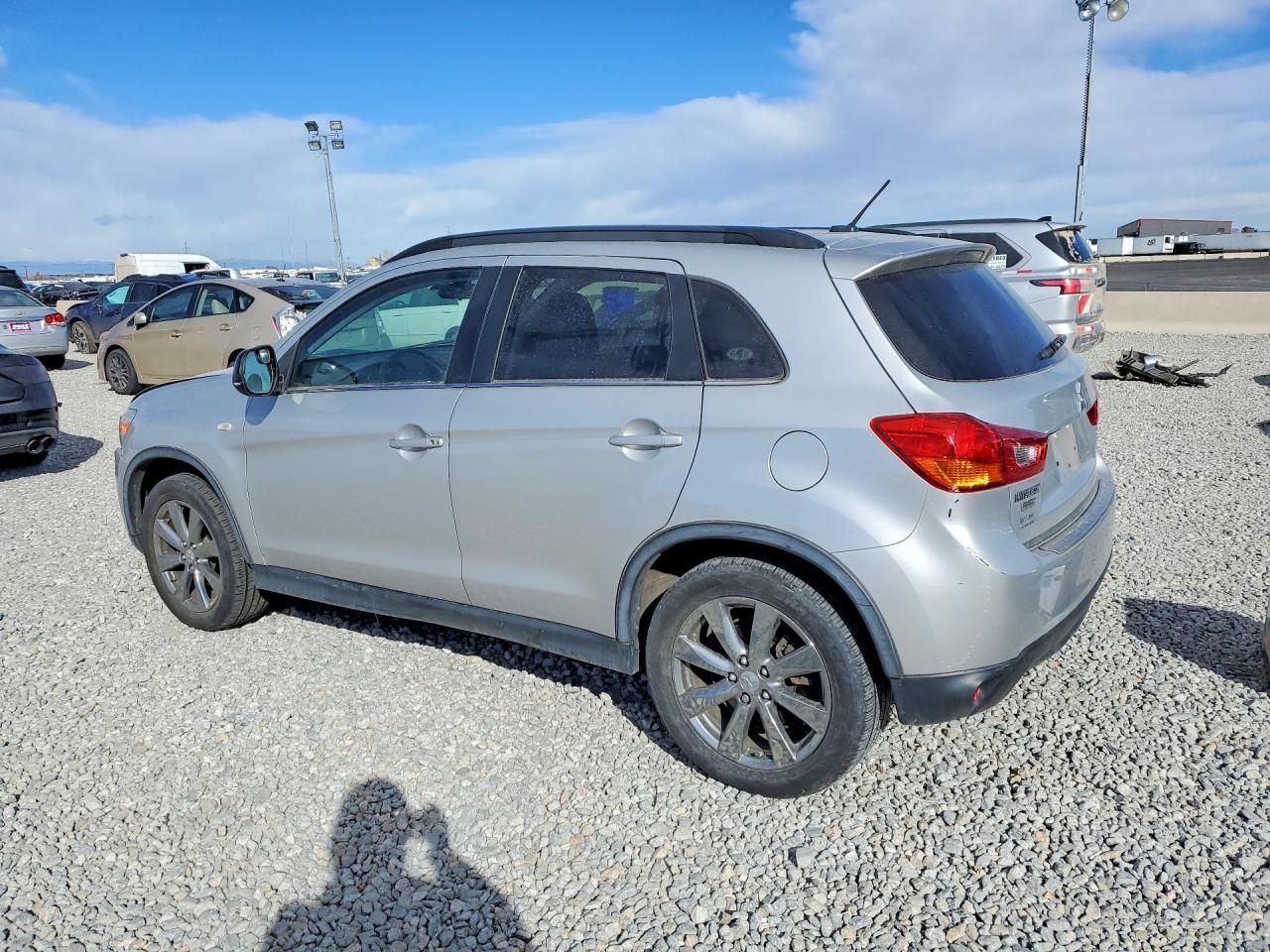 2013 Mitsubishi Outlander Sport le