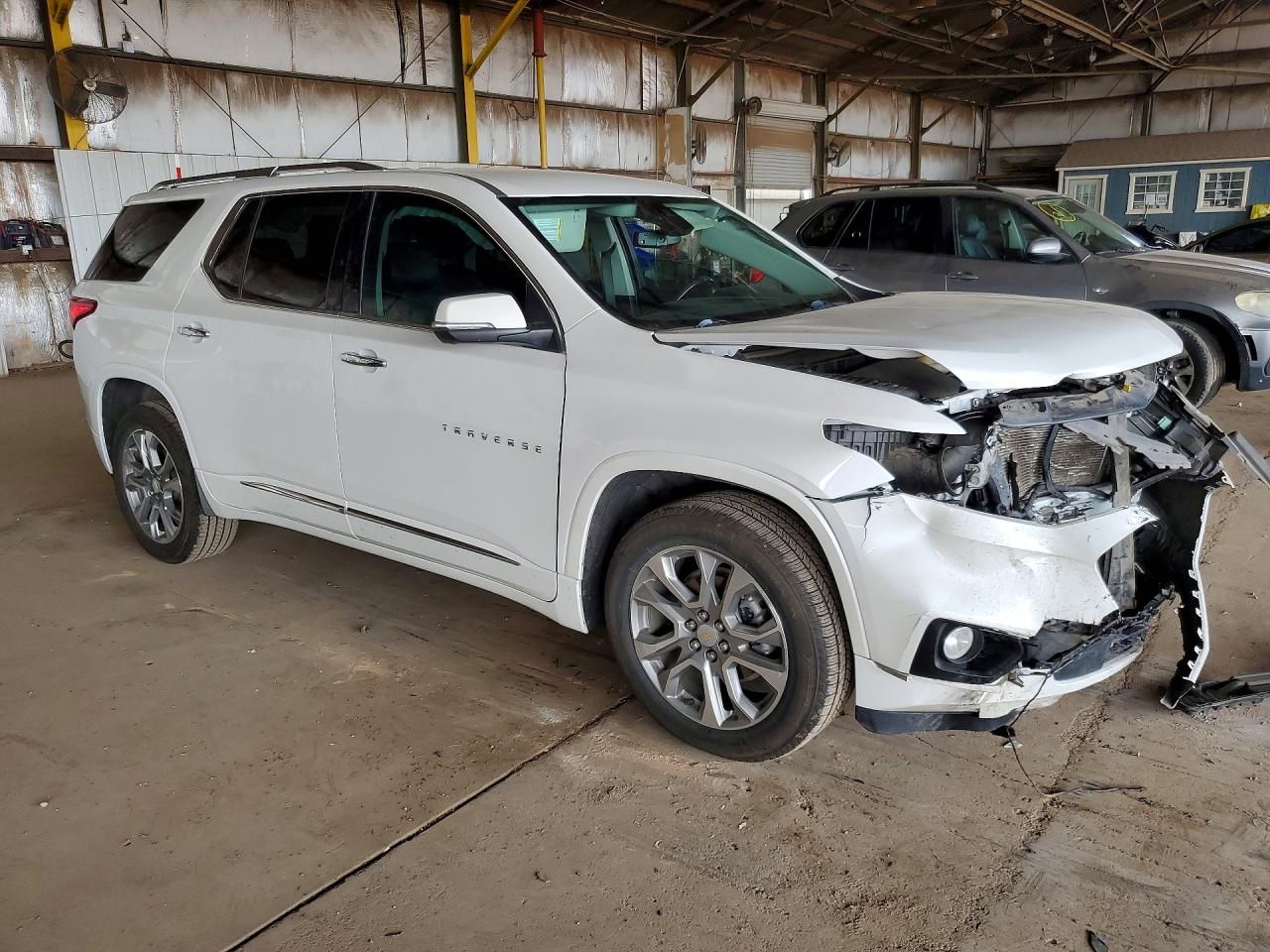2021 Chevrolet Traverse Premier