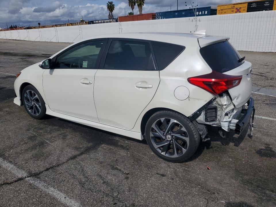 2017 Toyota Corolla im