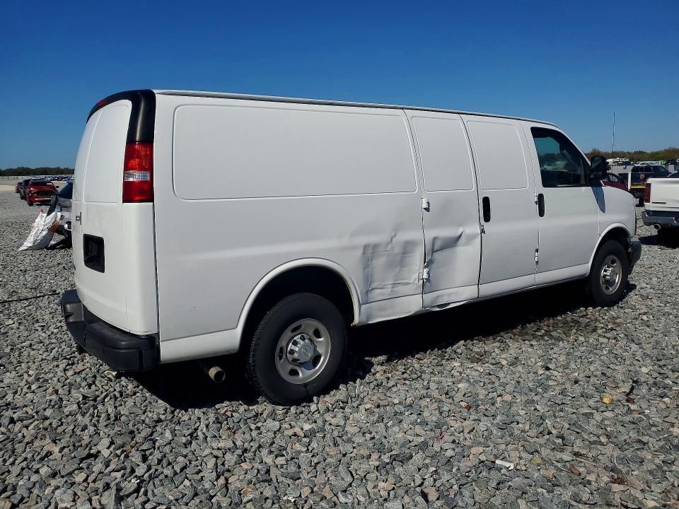 2023 Chevrolet Express 2500 Utility / Service van