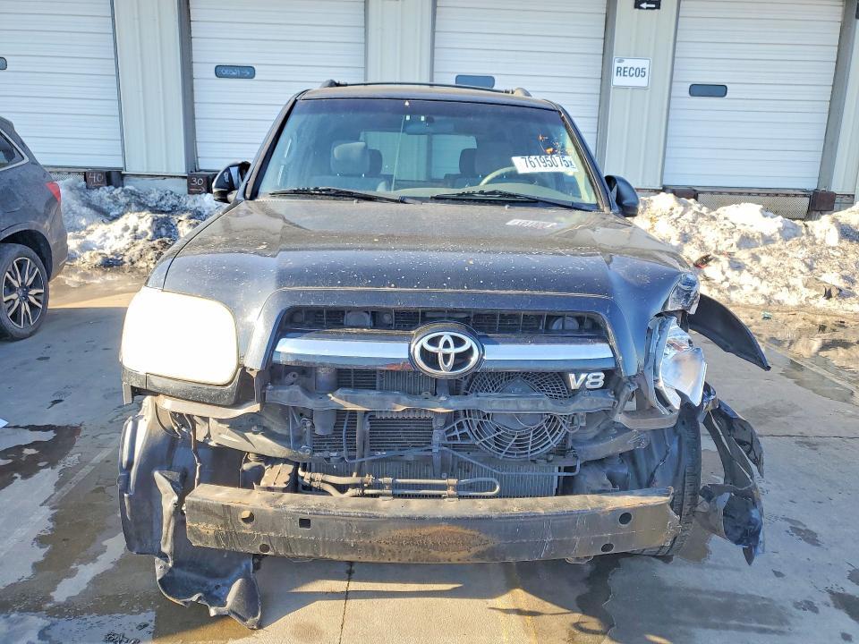 2006 Toyota Sequoia SR5