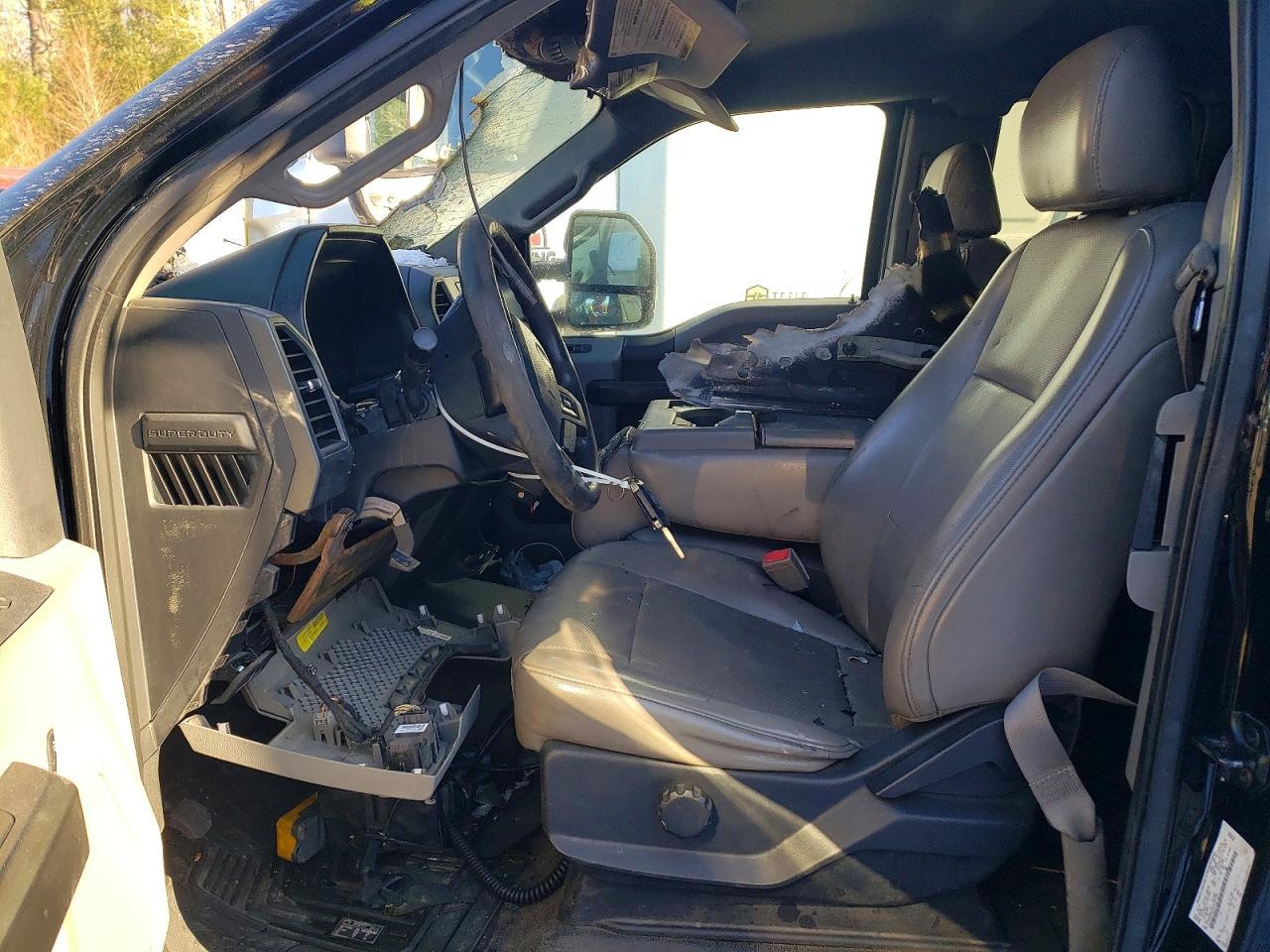 2018 Ford F550 Super Duty Dump Truck