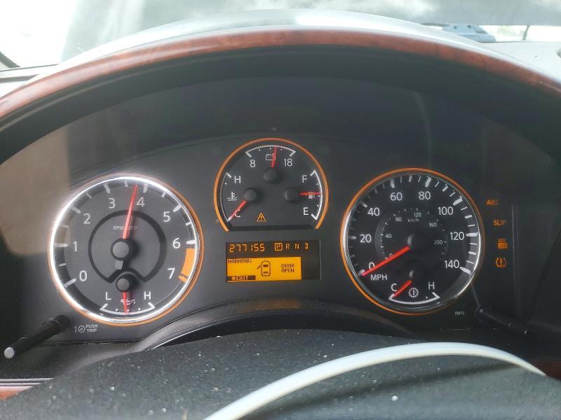 2010 Nissan Titan SE