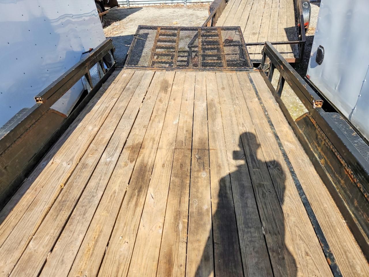 2020 Sure Trac ST8220TAT-B-100  Utility Trailer