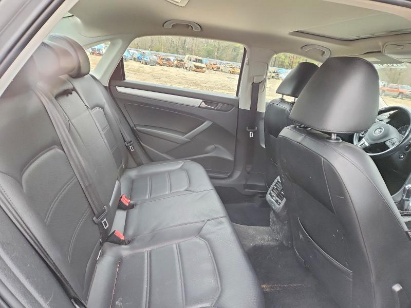 2013 Volkswagen Passat se