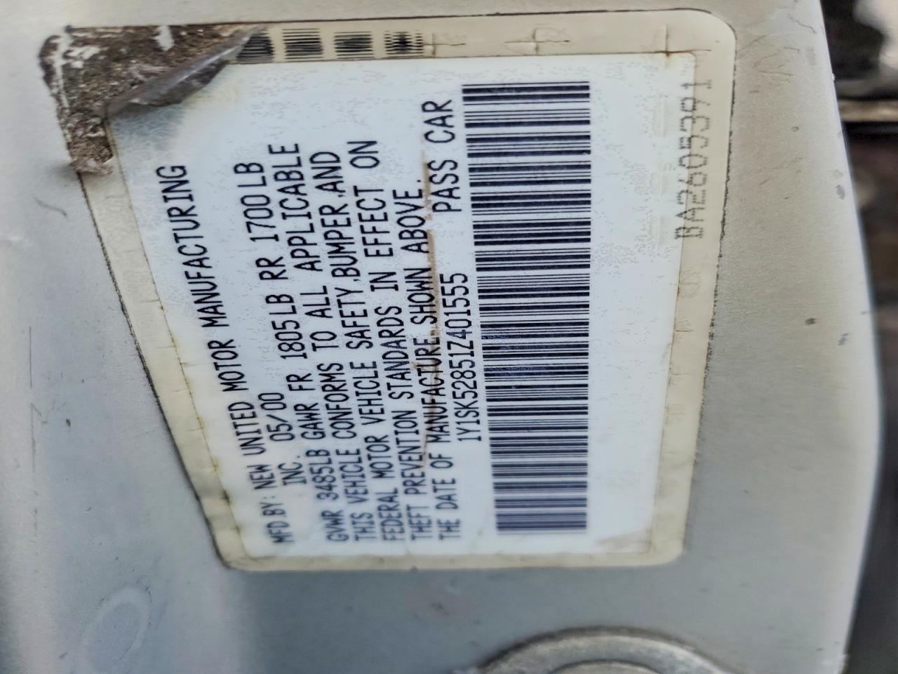 2001 Chevrolet Geo Prizm Base