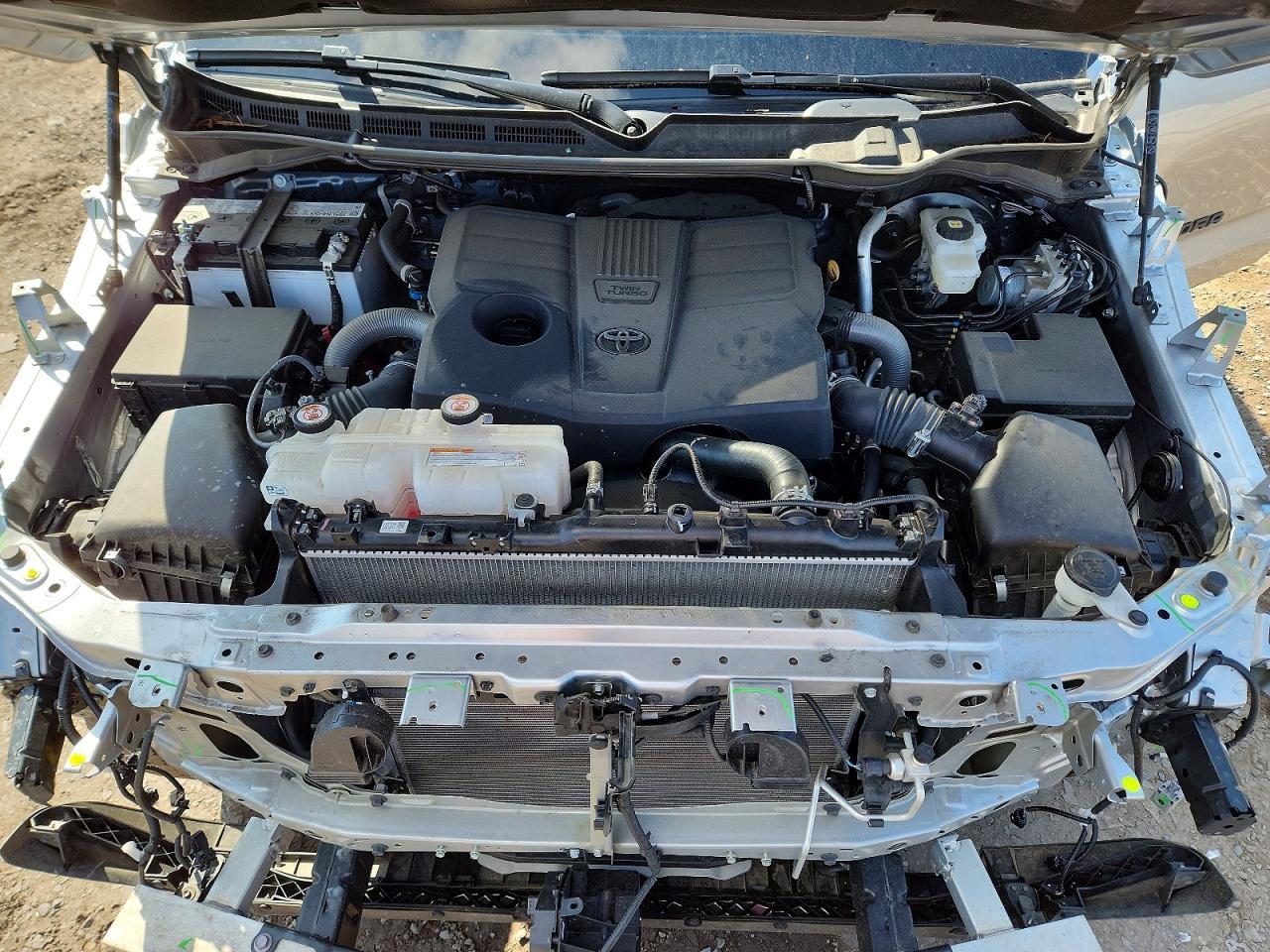 2025 Toyota Tundra SR5