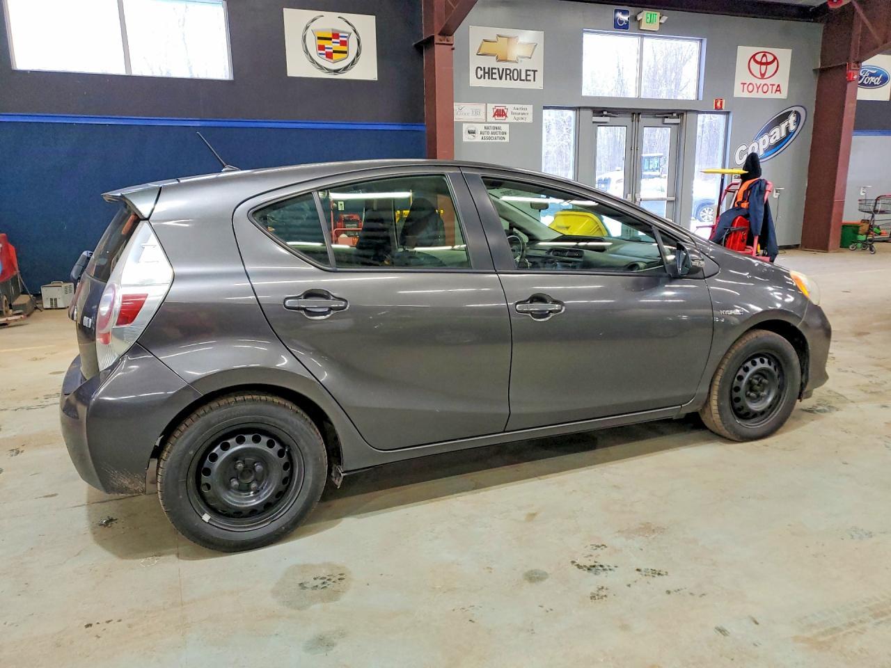 2014 Toyota Prius c