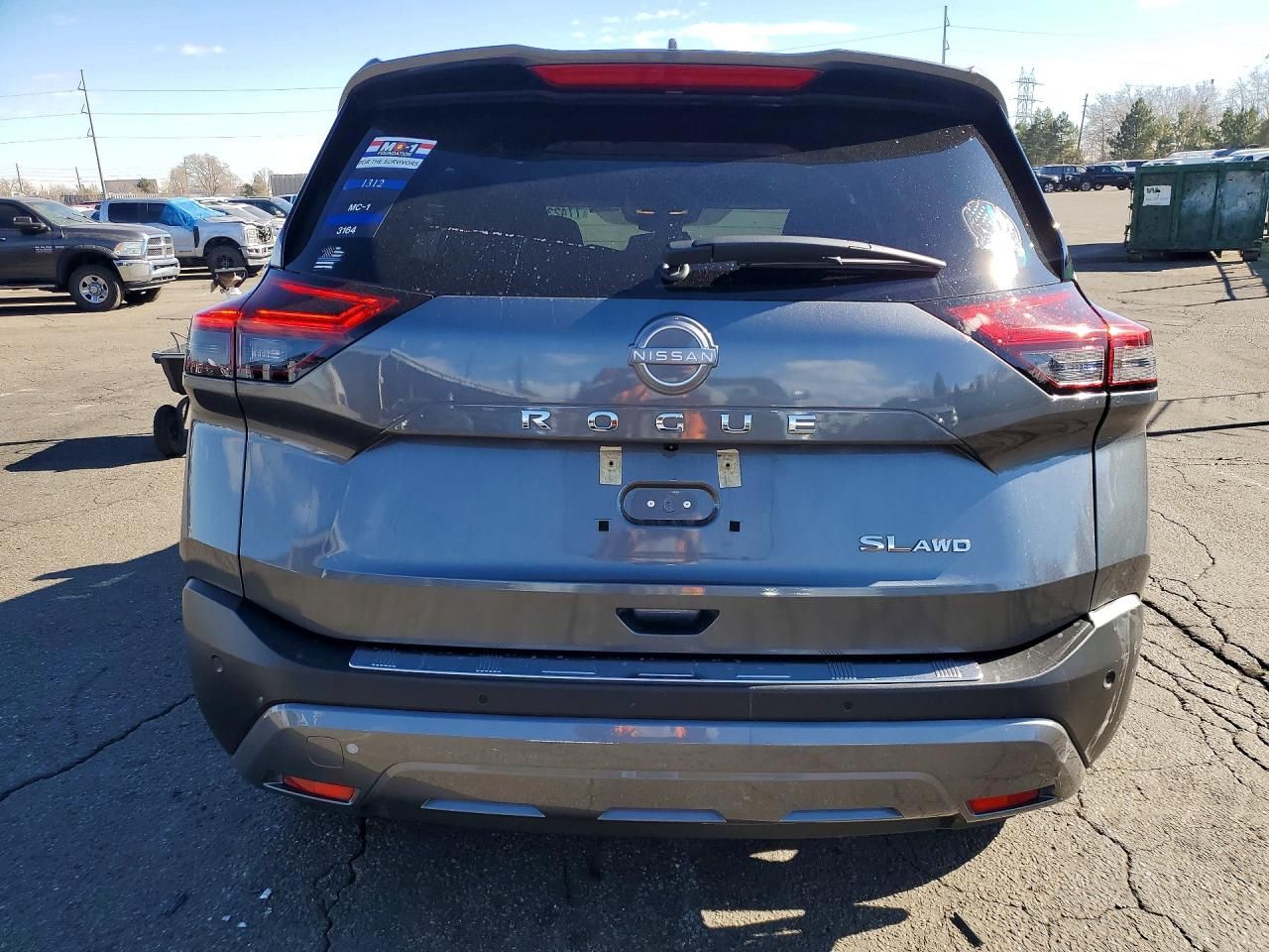 2023 Nissan Rogue sl