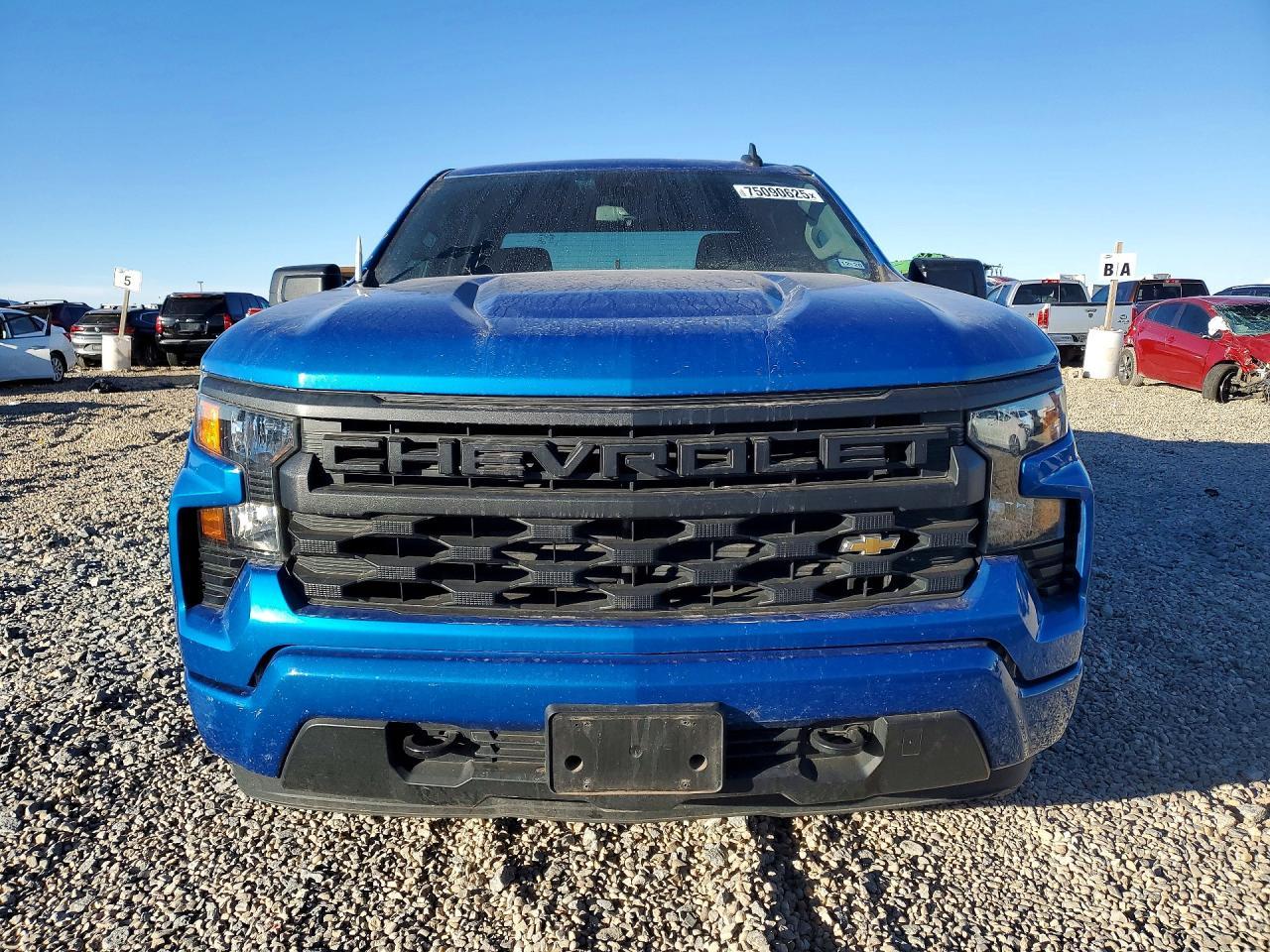 2023 Chev Silverado K1500 Custom