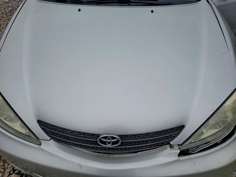 2004 Toyota Camry xle V6