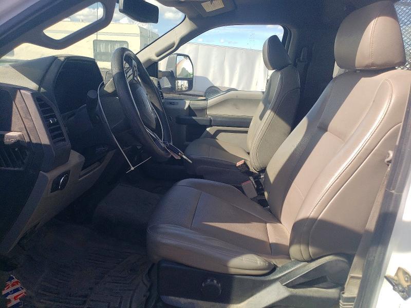 2017 Ford F550 Super Duty Flatbed Truck