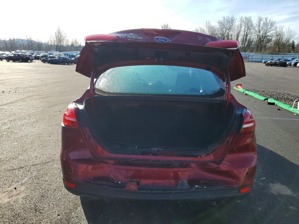 2016 Ford Focus se