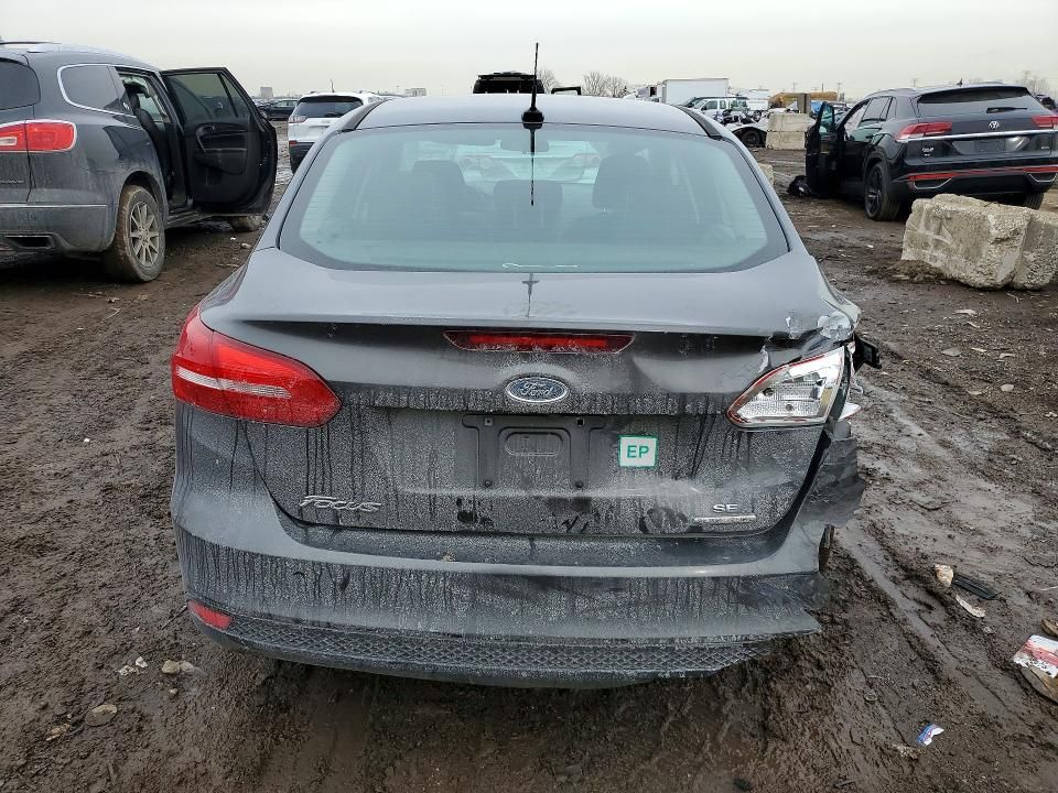 2015 Ford Focus se