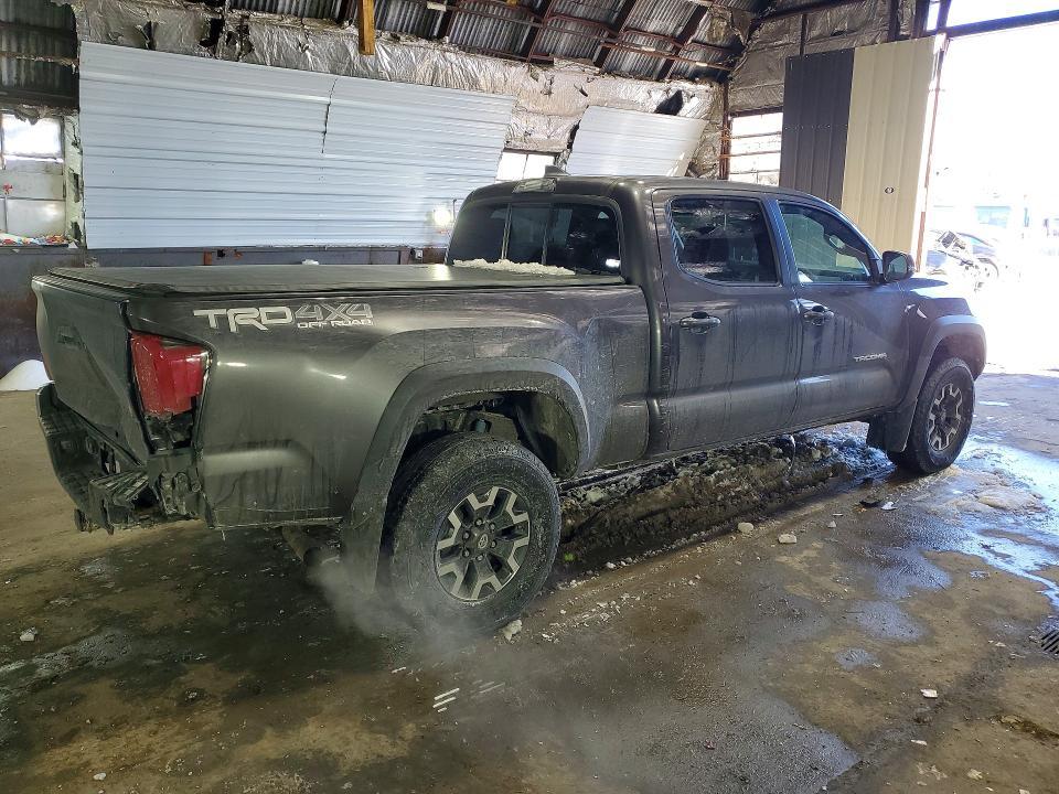 2016 Toyota Tacoma Double cab