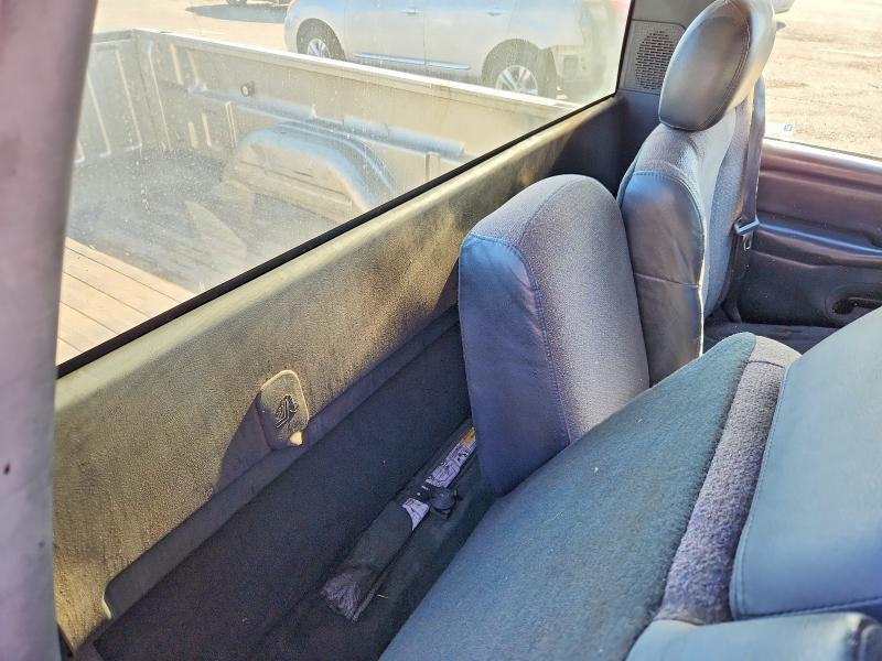 2002 Chevrolet Silverado C1500