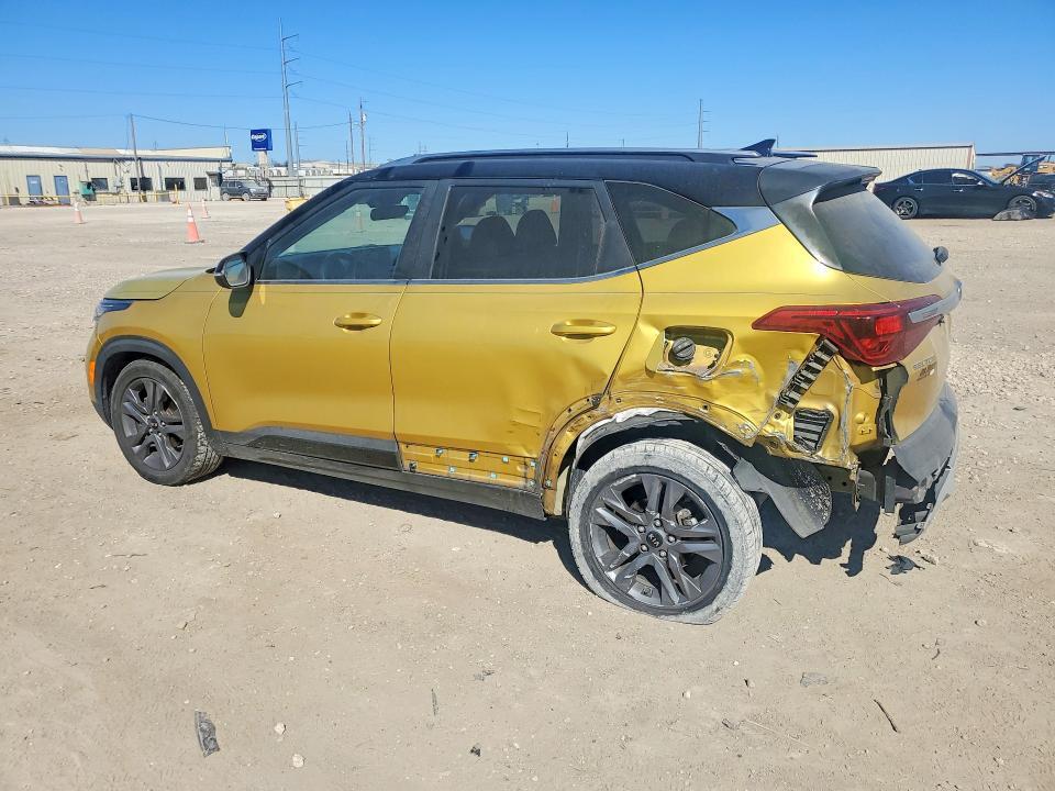 2021 KIA Seltos s
