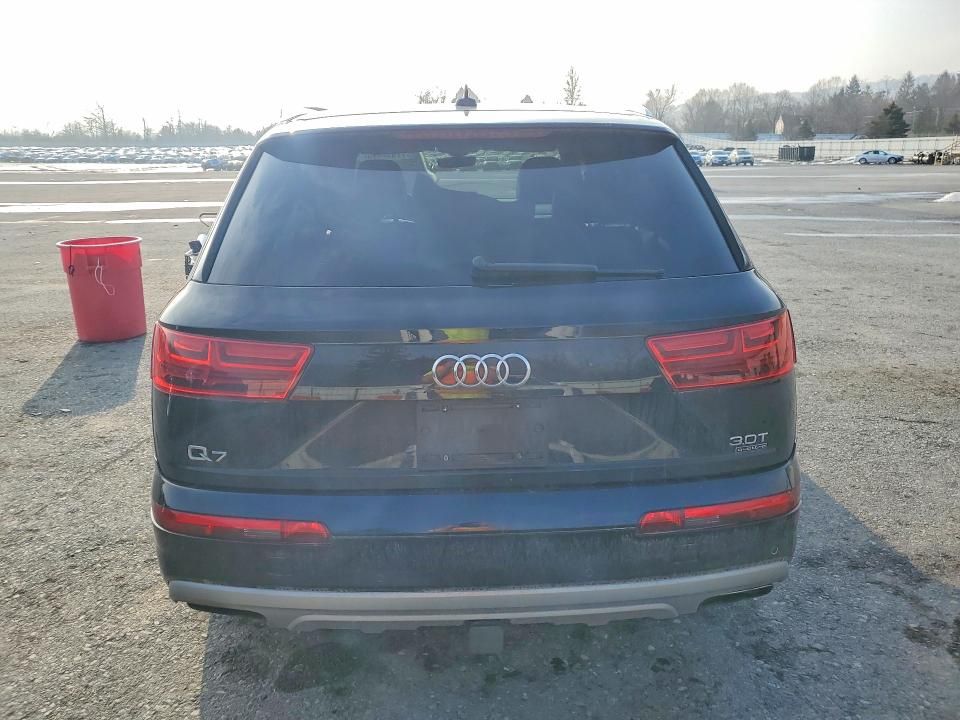 2018 Audi Q7 Prestige
