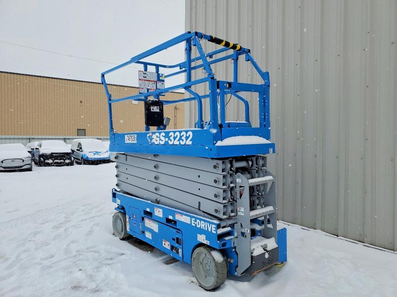 2025 Gmuk ZA45 Lift-Scissor Lift