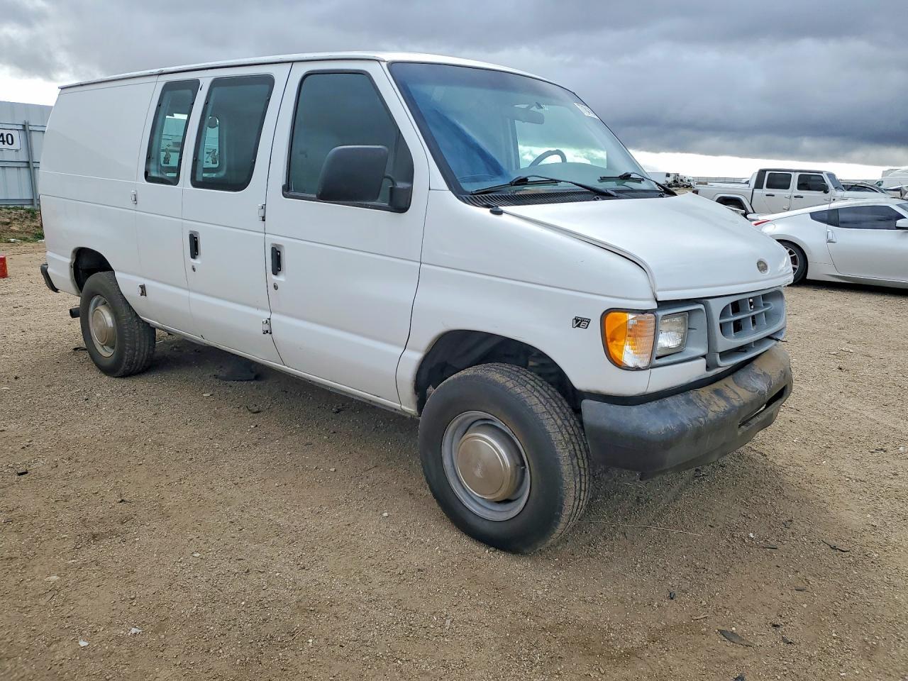 2002 Ford Econoline E350 Super Duty van