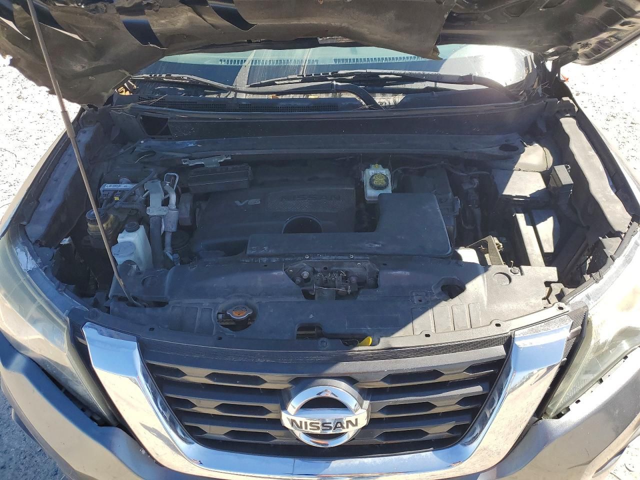 2017 Nissan Pathfinder s