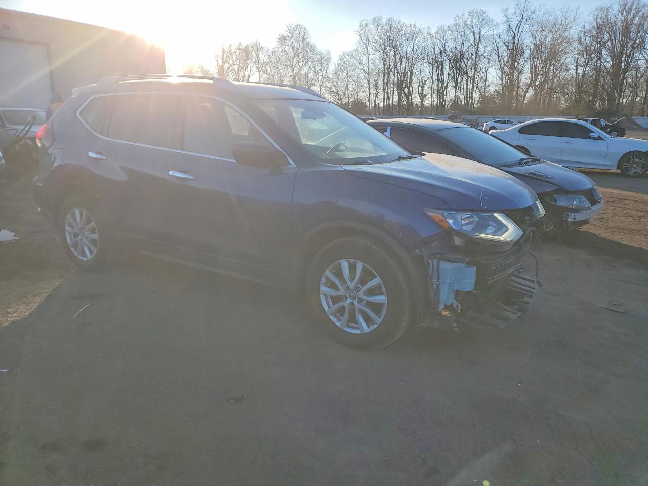 2020 Nissan Rogue s
