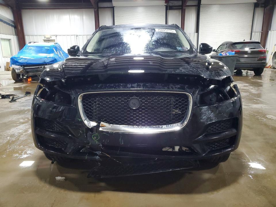2018 Jaguar F-pace Premium