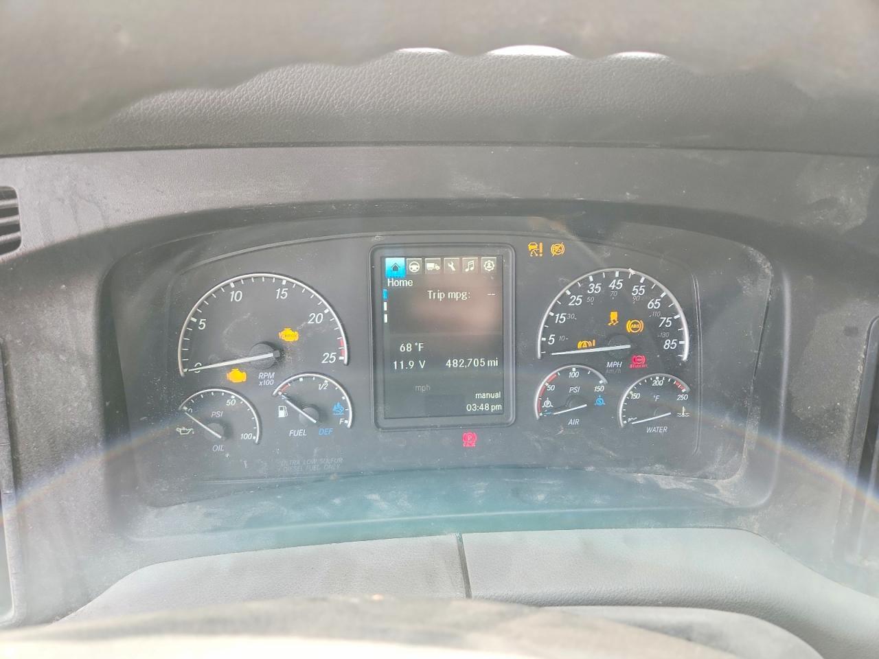 2022 Freightliner Cascadia 126 Semi Truck