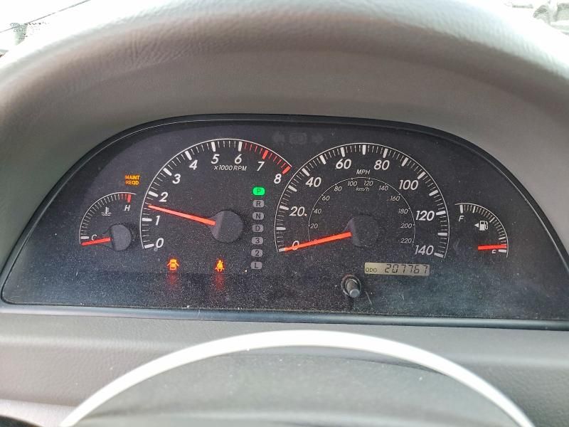 2005 Toyota Camry le