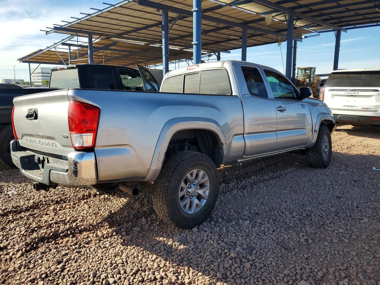 2017 Toyota Tacoma SR5 V6
