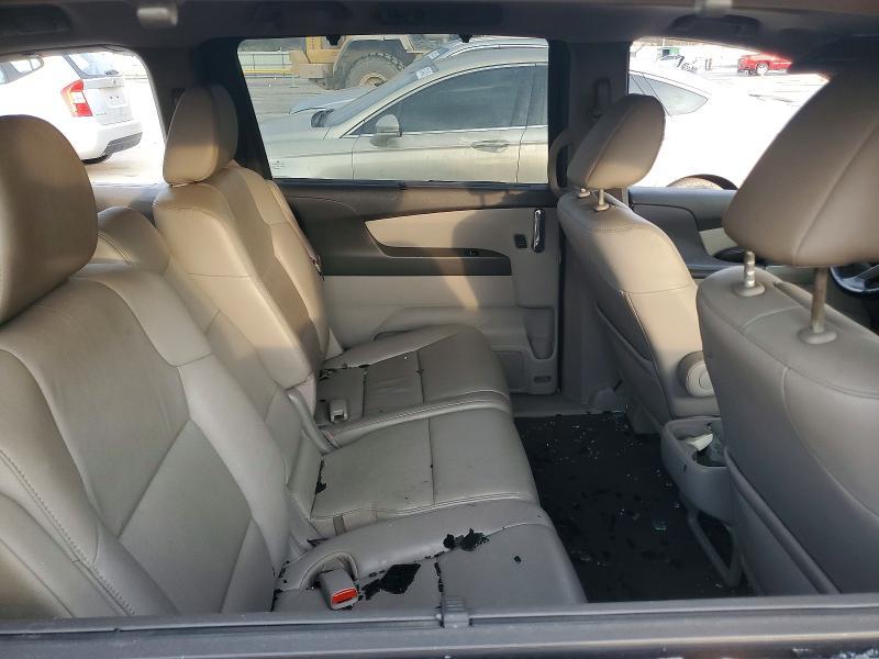 2015 Honda Odyssey exl